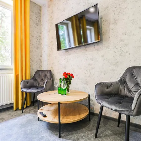 Modrakvillapark Dobropole