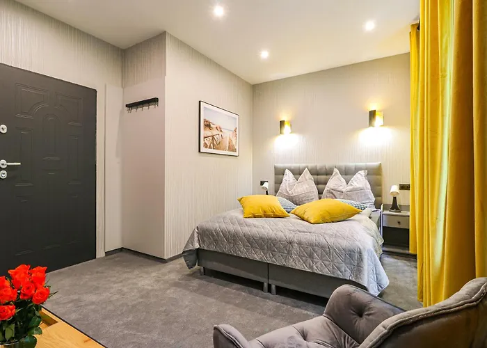 Modrakvillapark Dobropole