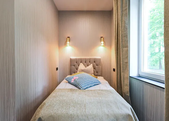 Modrakvillapark Bed and breakfast Dobropole